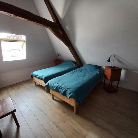 Le Gite Des Geants Le Quesnoy  Kültér fotó