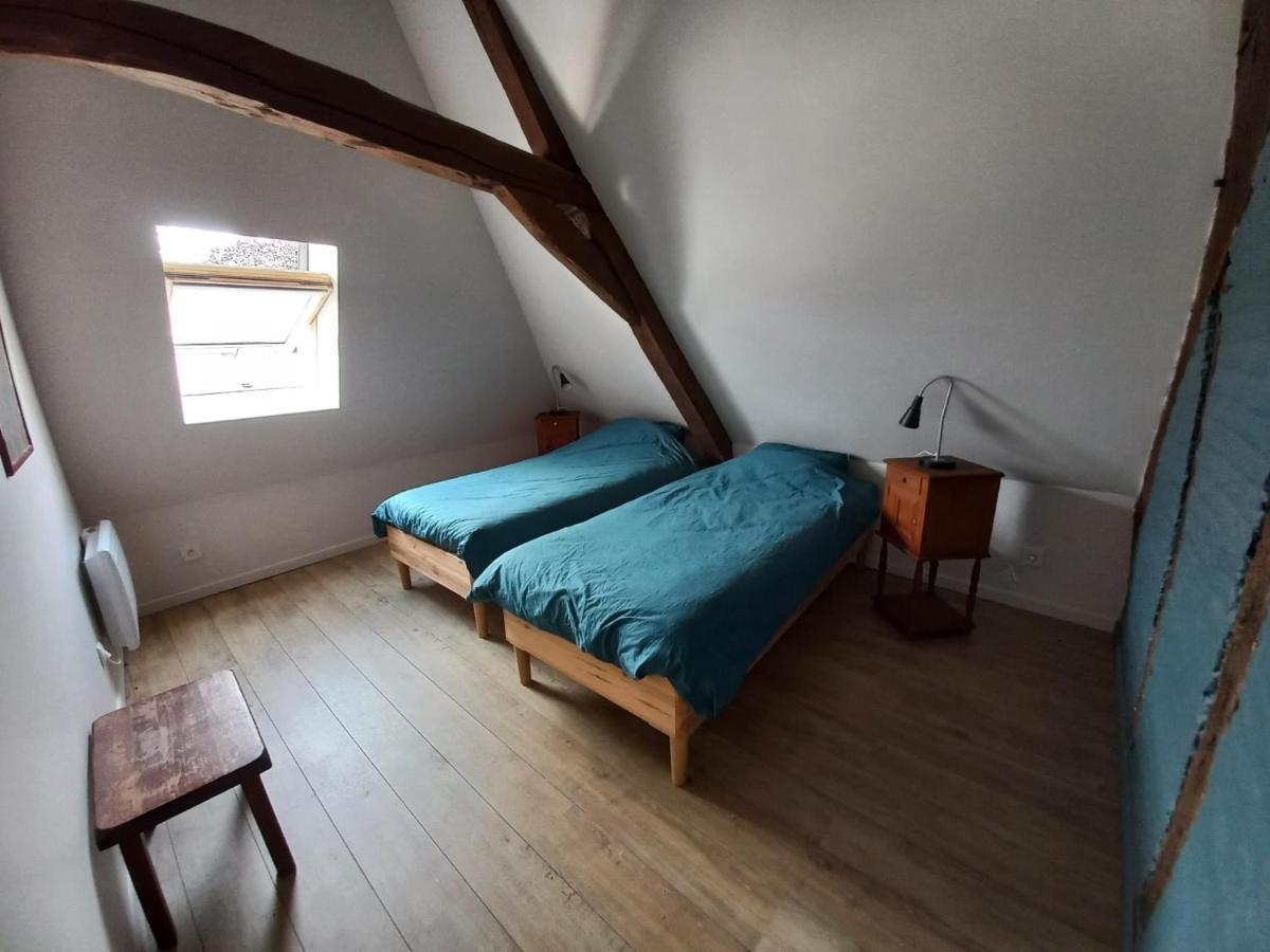 Le Gite Des Geants Le Quesnoy  Kültér fotó